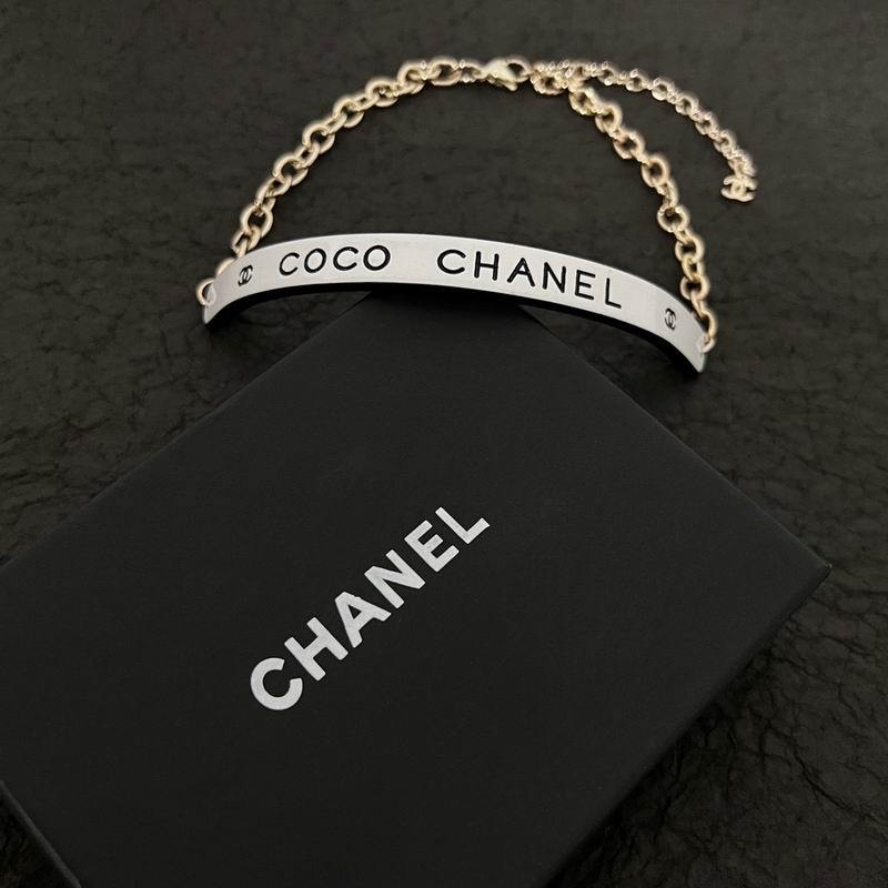 Chanel Necklaces 94